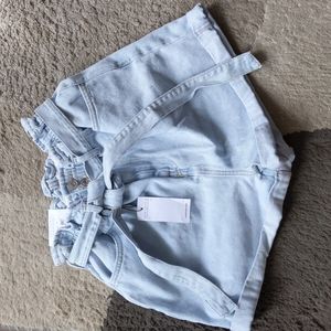 New Look Paperbag Waist Denim shorts